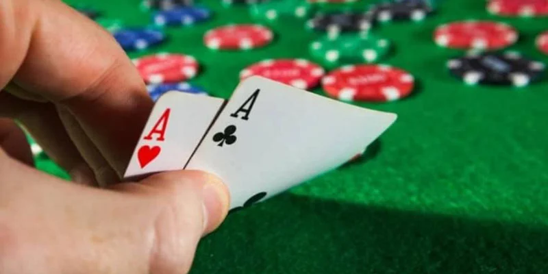 Biết được giá trị điểm của các lá bài